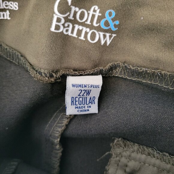Croft Barrow Women Pants 22W Plus Effortless Stretch Pull On Crop Green SL94E - Picture 8 of 10